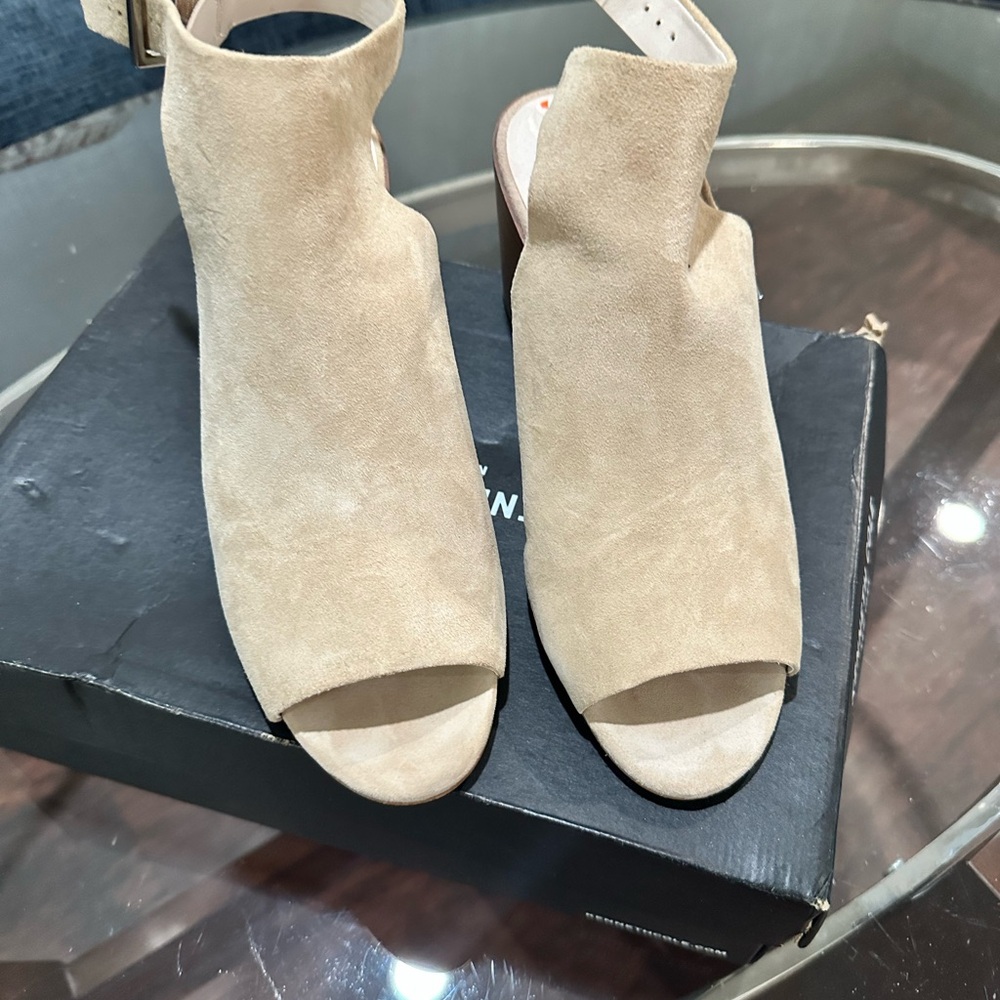 Nice slide in comfortable shoe